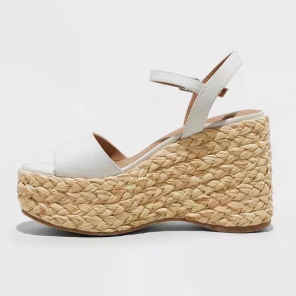 NWT Universal Thread Woman’s Alisha Platform Wedge Heels with Memory Foam Insole - Picture 2 of 7